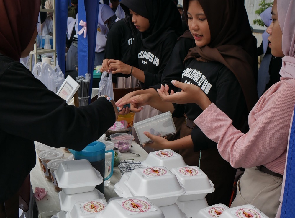Gelar Panen Karya P5 SMAN 1 Pasawahan Membangun Jiwa Sosial dan Entrepreneur yang Ramah Lingkungan Gelar Panen Karya P5 SMAN 1 Pasawahan Membangun Jiwa Sosial dan Entrepreneur yang Ramah Lingkungan
